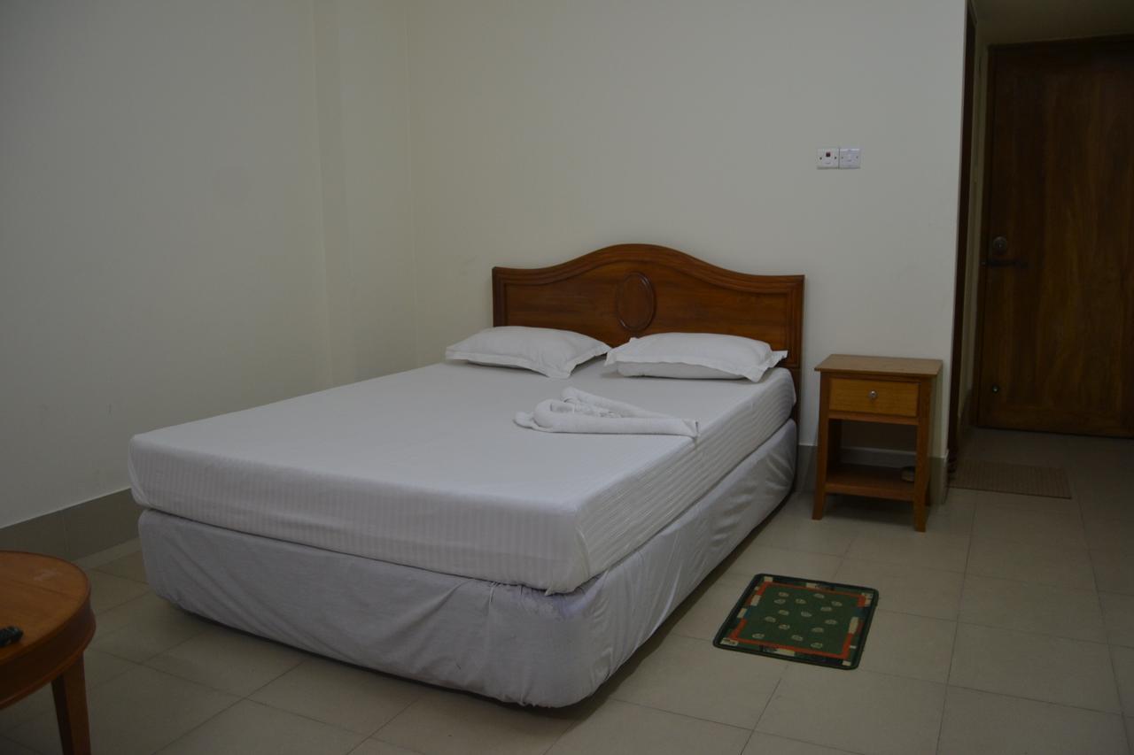 Hotel Marine Plaza Cox's Bazar Buitenkant foto